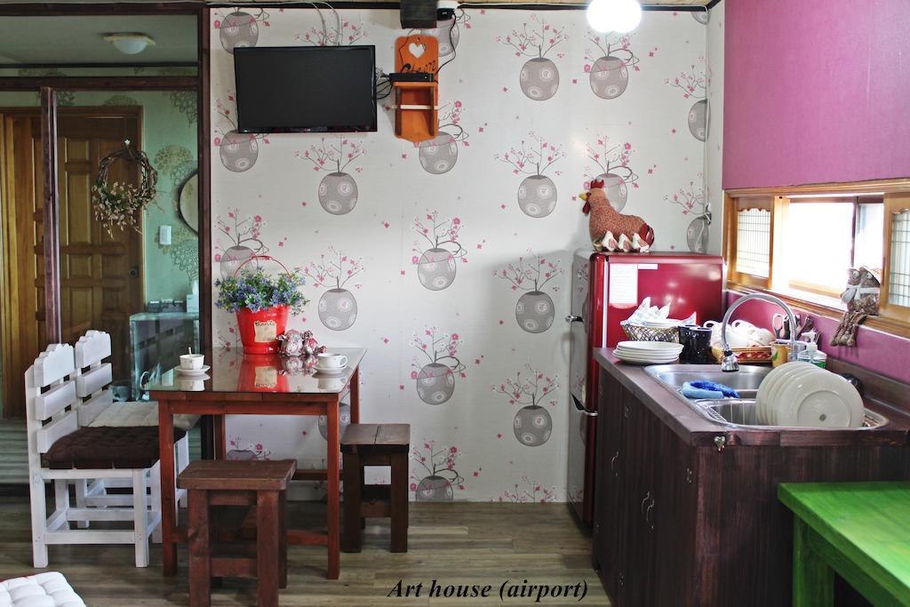 Jeju Airport Mira Guesthouse Eksteriør bilde