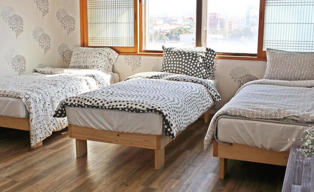 Jeju Airport Mira Guesthouse Eksteriør bilde