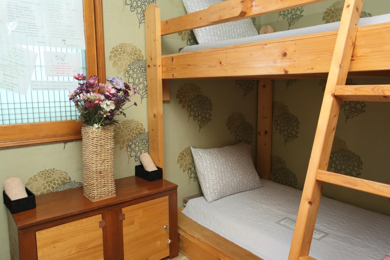 Jeju Airport Mira Guesthouse Eksteriør bilde